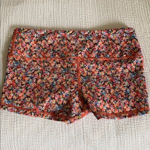 Lululemon Yoga Boogie Shorts